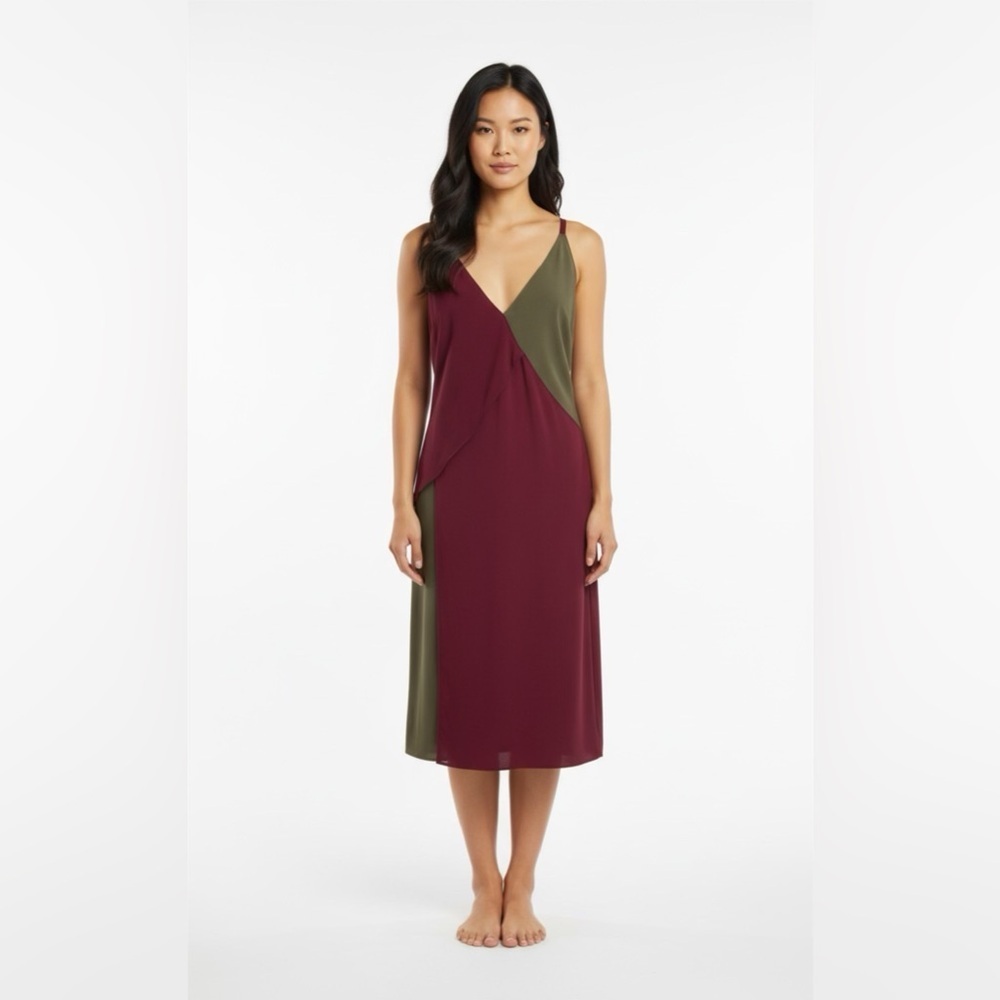 NEW TOME Collective V-Neck Colorblock Slip Maxi Dress Burgundy Women’s Sz 8
